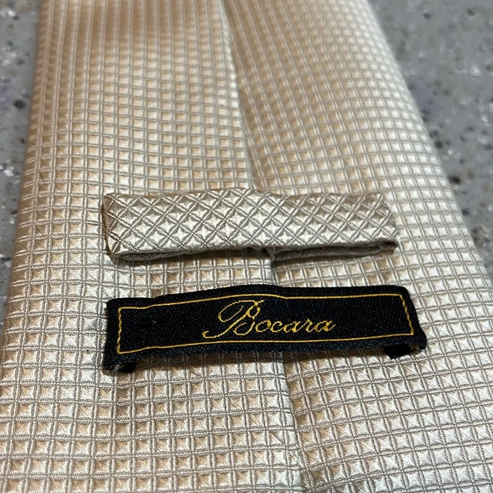 Bocara men’s tie